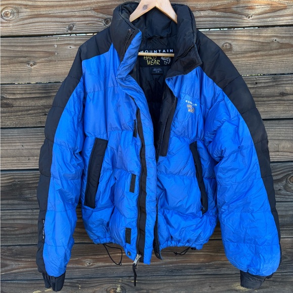 Vintage Mountain Hardwear Puffer Jacket in rare blue color way - Picture 2 of 6